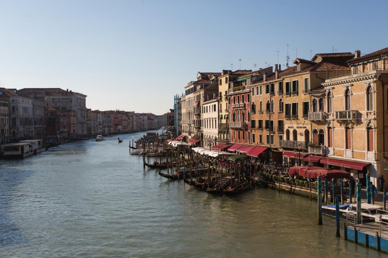 Riva Del Vin Boutique Hotel Венеция Экстерьер фото